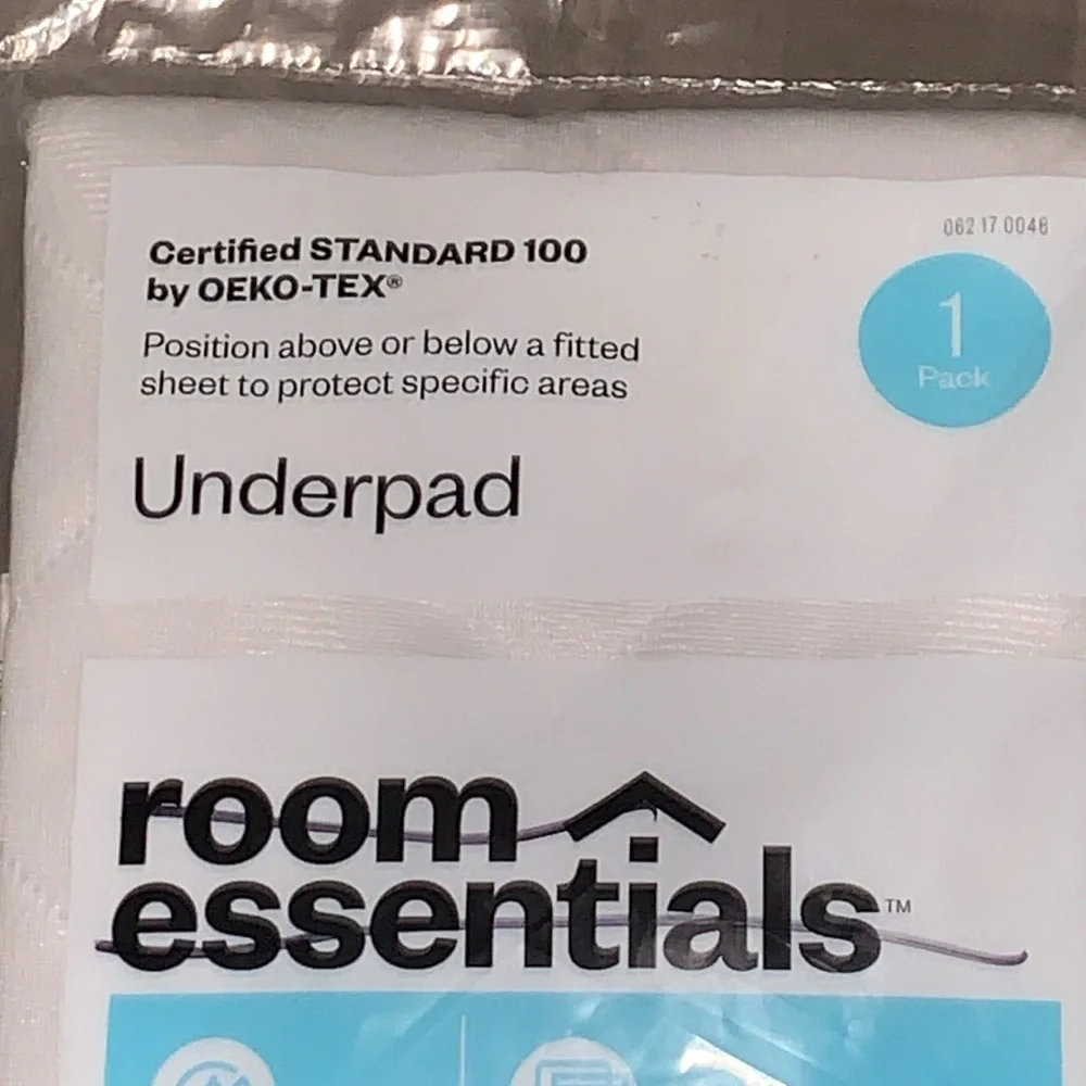Room Essential Underpad. Certified Standard 100 by Oeko-Tex.